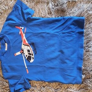 7 pack of short sleeved hanna andersson short sleeved shirts. Size 4